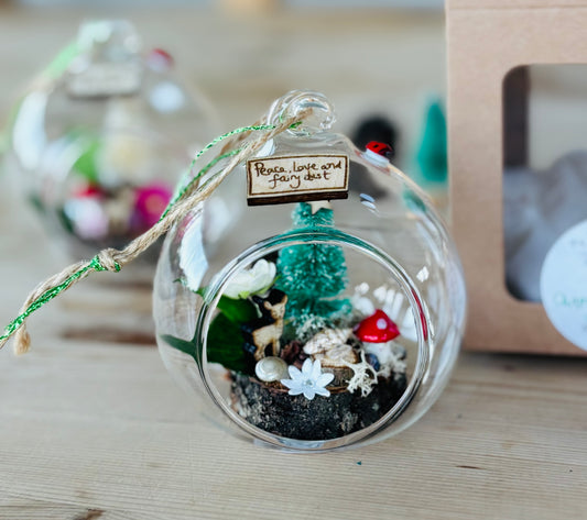 Ready-Made Christmas Bauble – Tiny Christmas Garden Ornament – Handmade Miniature Winter Scene Decoration – Baby Deer or Robin Bauble – DIY Kit Option – Unique Gift for Christmas Tree Lovers