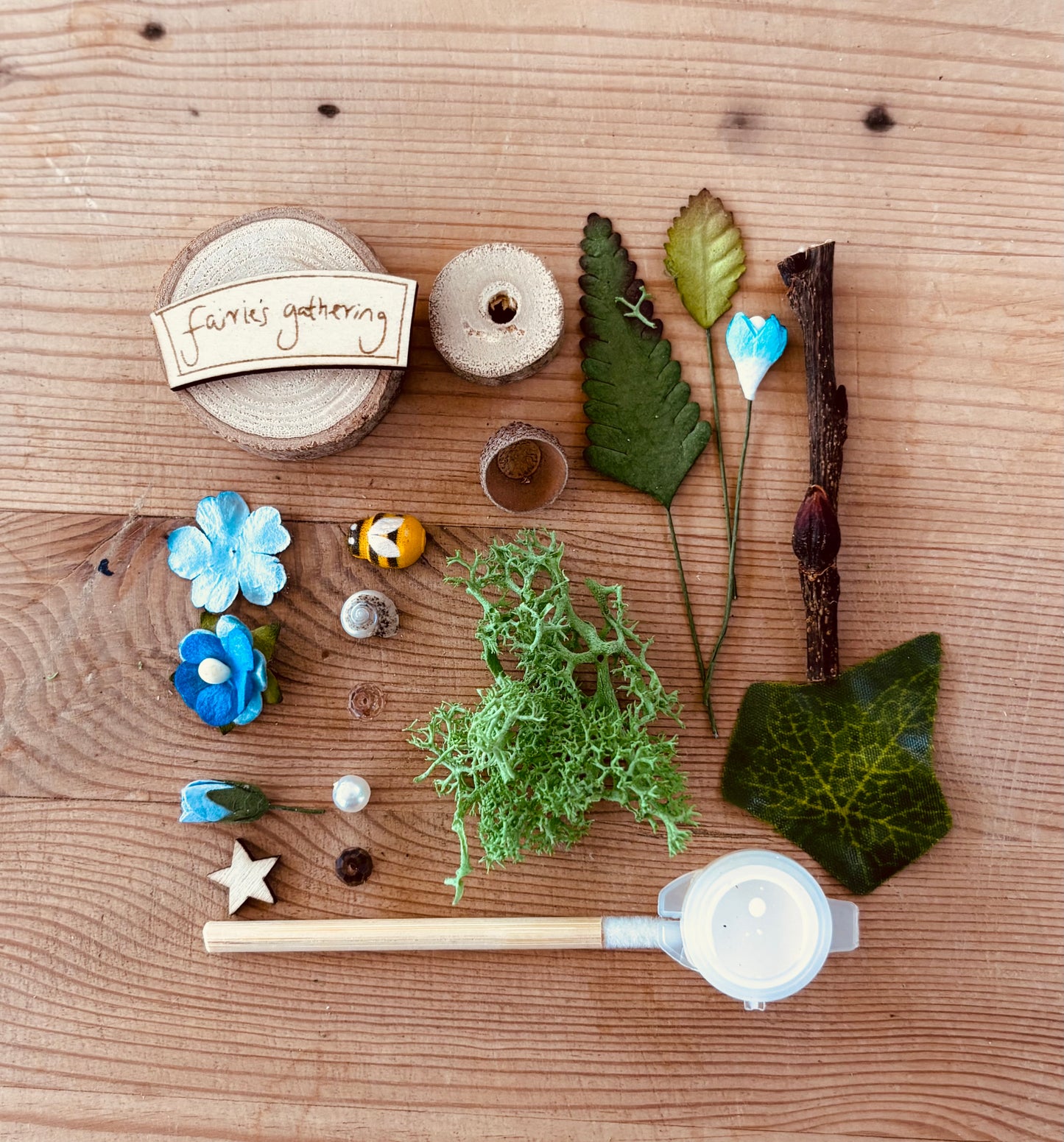 Fairies Gathering sign post kit Fairy Garden Sign Post Kit – “Fairies Gathering” Miniature Fairy Garden Accessory